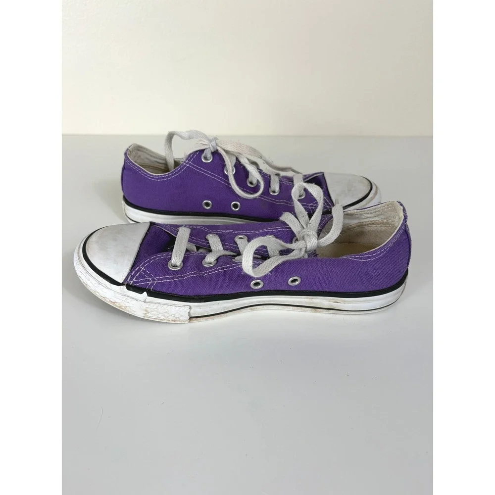Converse All Star Lo Top Purple Casual Retro‎ Sneakers Youth Size 2